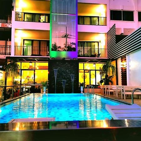 Beach Gallery House Jomtien Beach Exterior photo