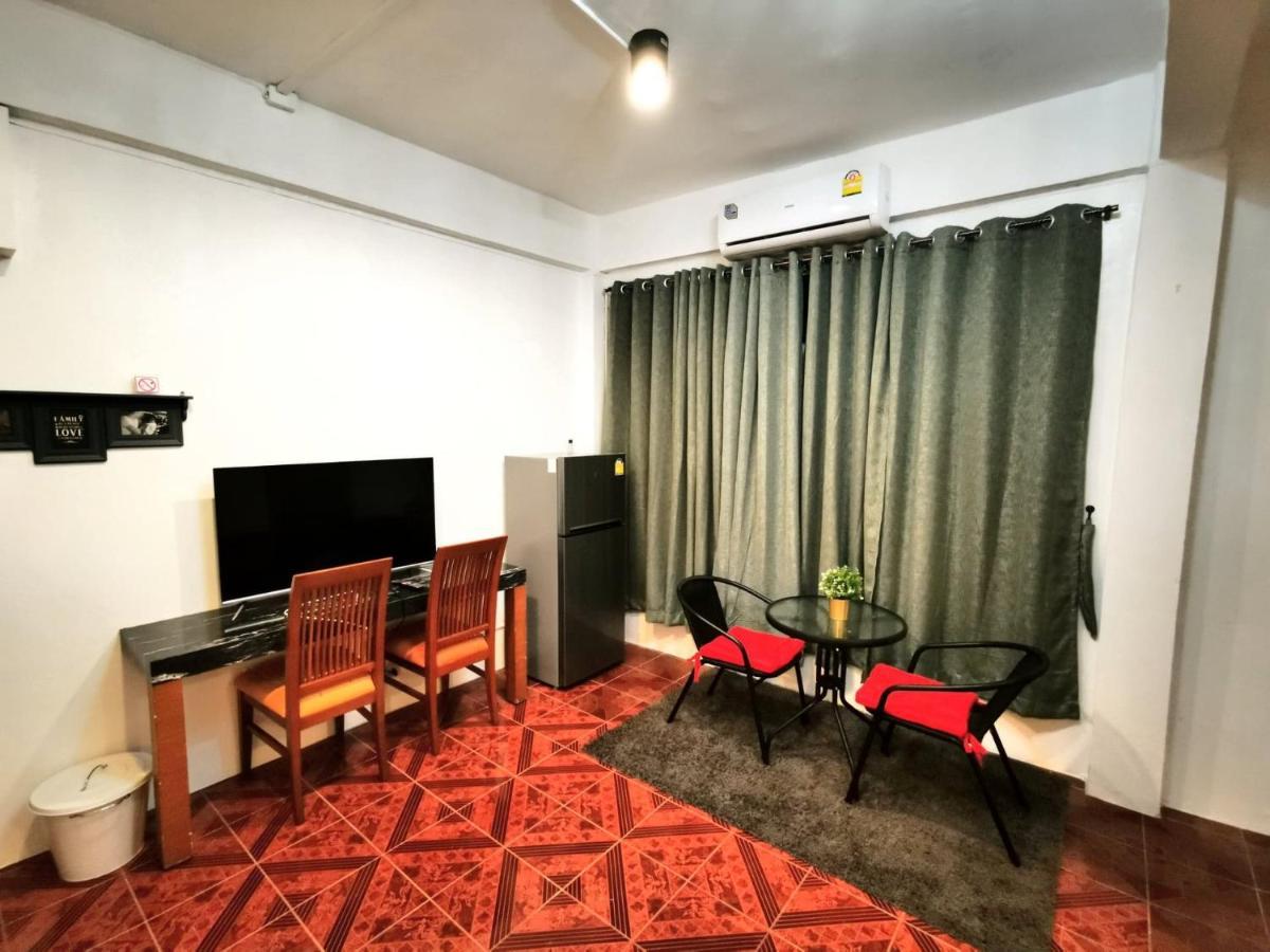 Beach Gallery House Jomtien Beach Exterior photo