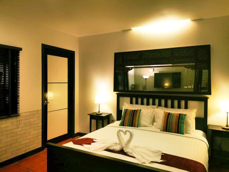 Beach Gallery House Jomtien Beach Exterior photo
